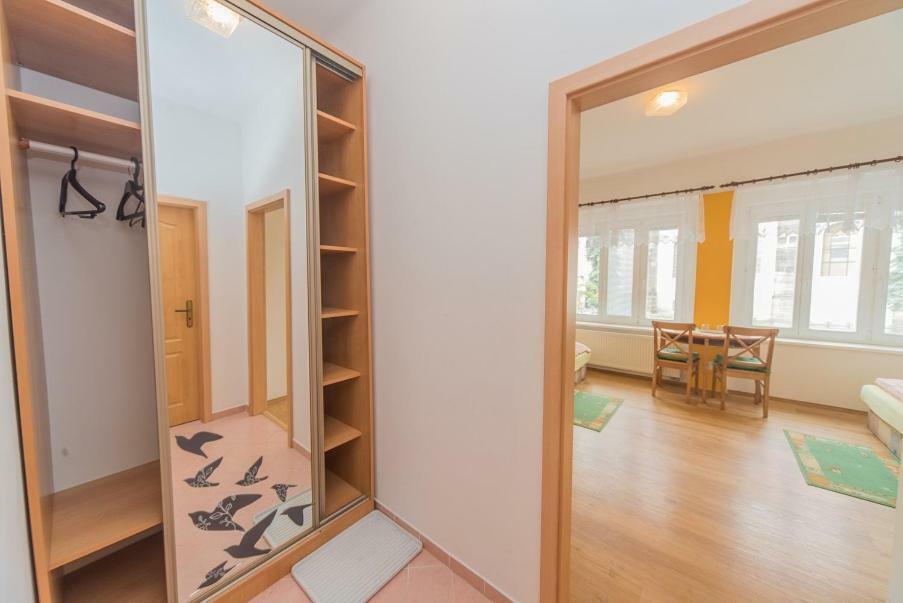 Pension U Kostela Cesky Brod Exterior photo